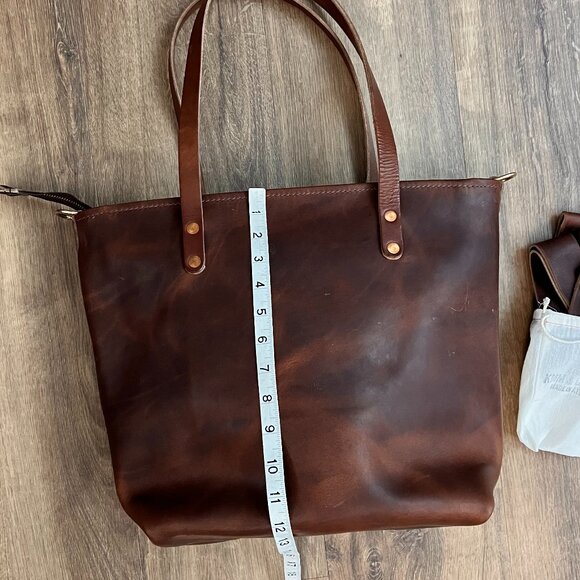 KMM & Co Brown Leather Hand Crafted Large Tote Bag Purse Zippered Travel Strap - Picture 8 of 13